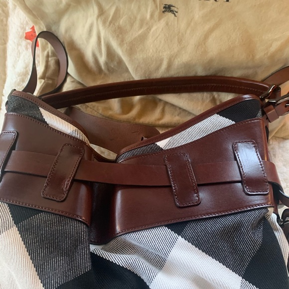 💯Burberry Mega Check Canvas Dark Leather Lowry - Picture 5 of 11
